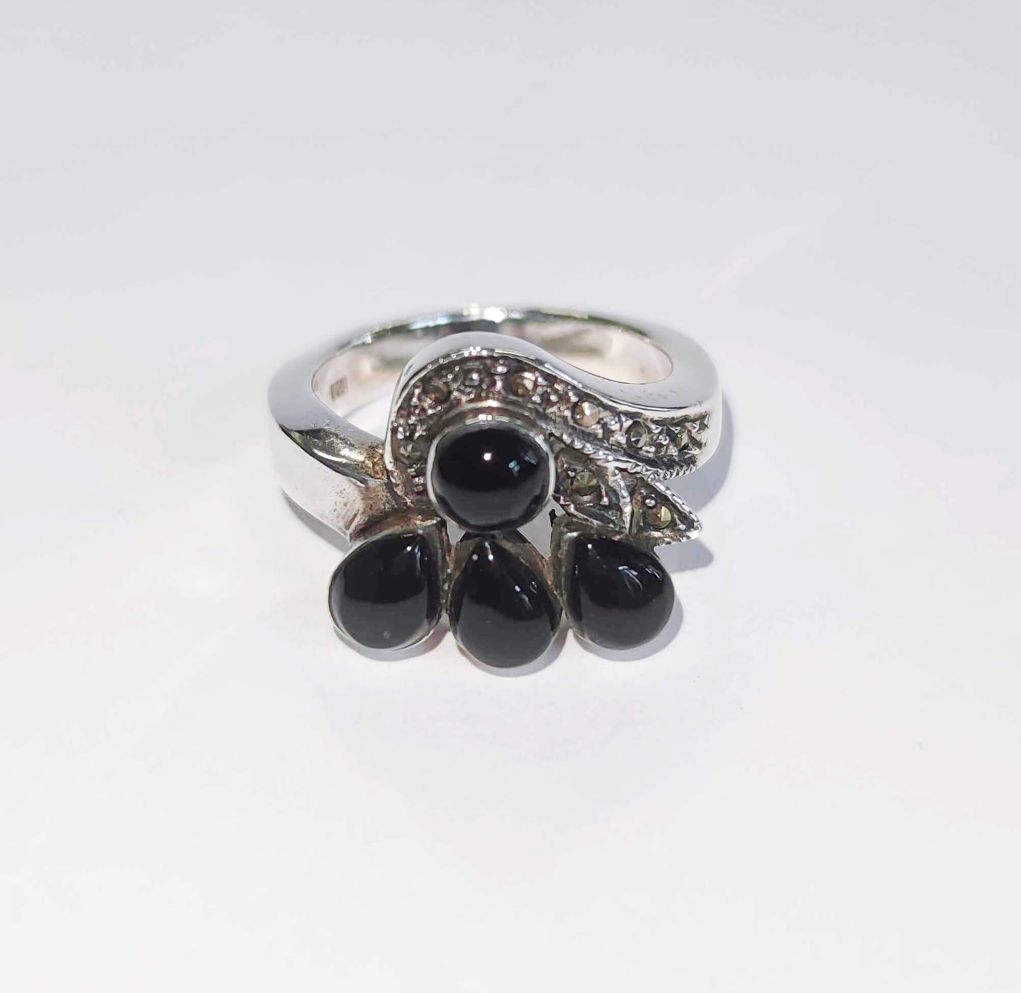 Silver Ring with Onyxes