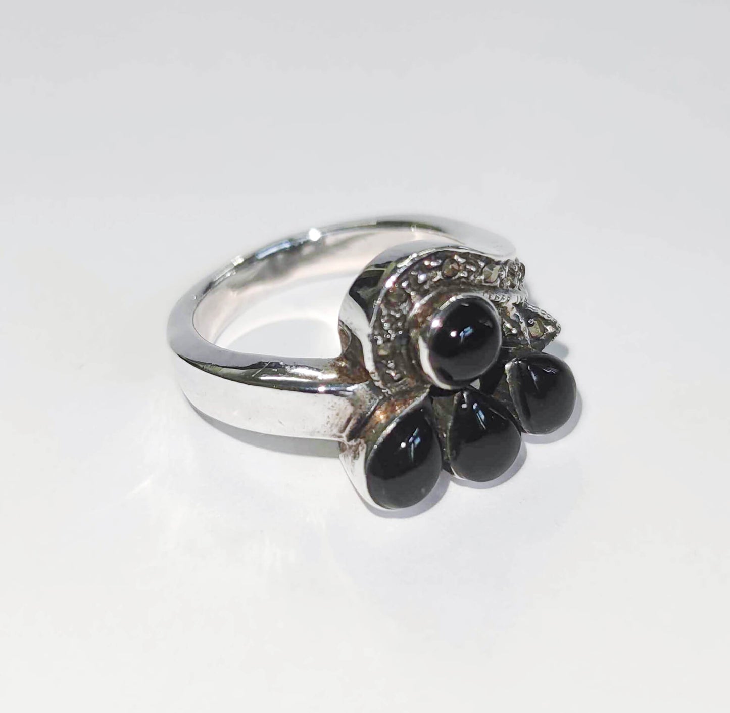 Silver Ring with Onyxes