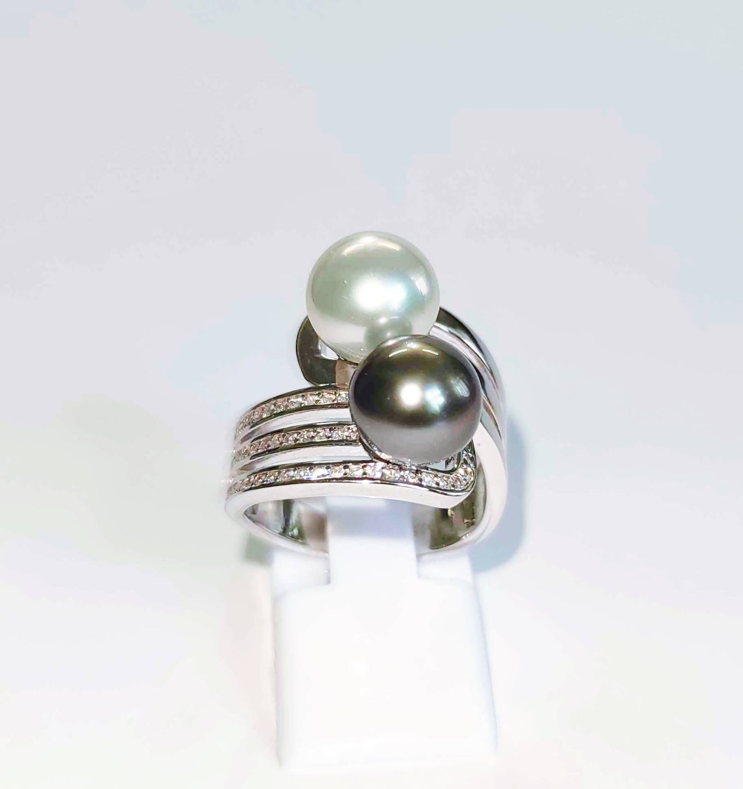 Silver Yin and Yang Ring with White and Black Sea Pearls and Zircons