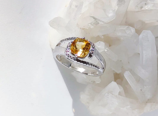 Silver Ring with Citrine and Zircons