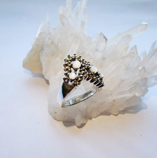 Silver Ring with White Nacre