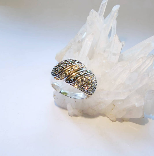 Silver Ring with Zircons