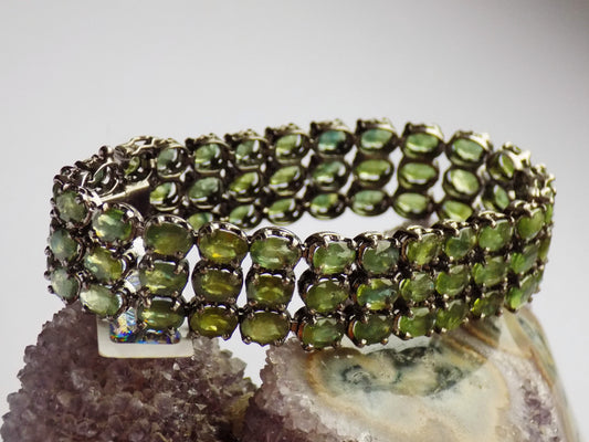 Silver Bracelet with Green Sapphires - AnArt