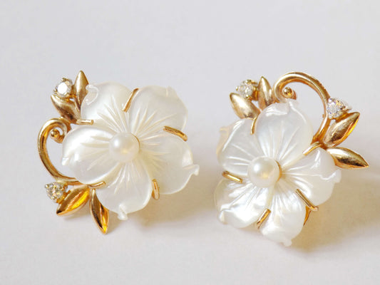 White Flower Red Gold Earrings with Sea Pearls, Nacre and Zircons - AnArt