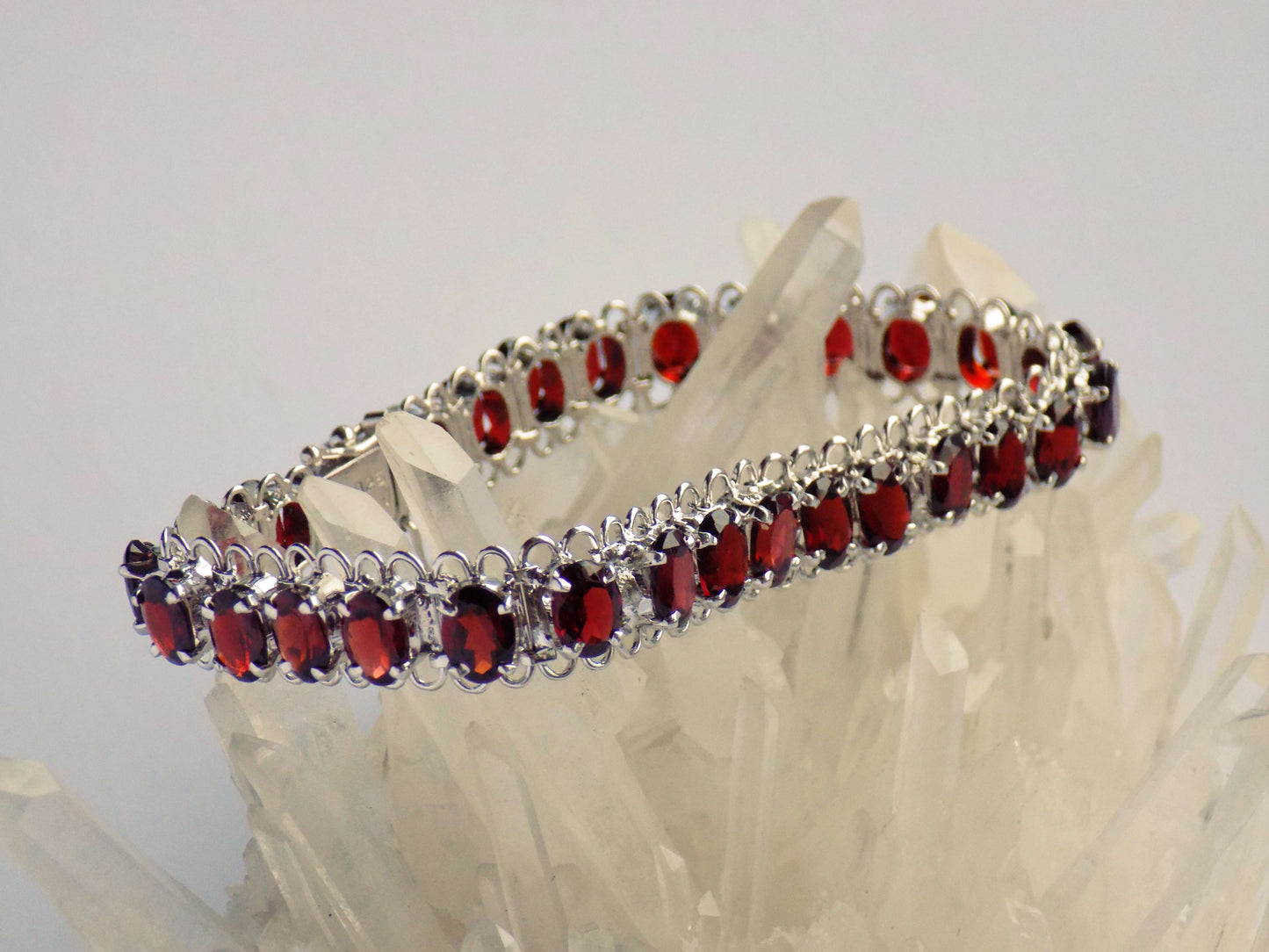 Silver Bracelet with Garnets - AnArt