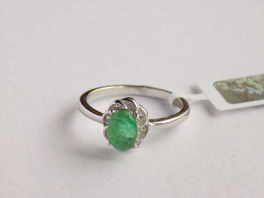 Silver Ring with Emerald and Zircons - AnArt