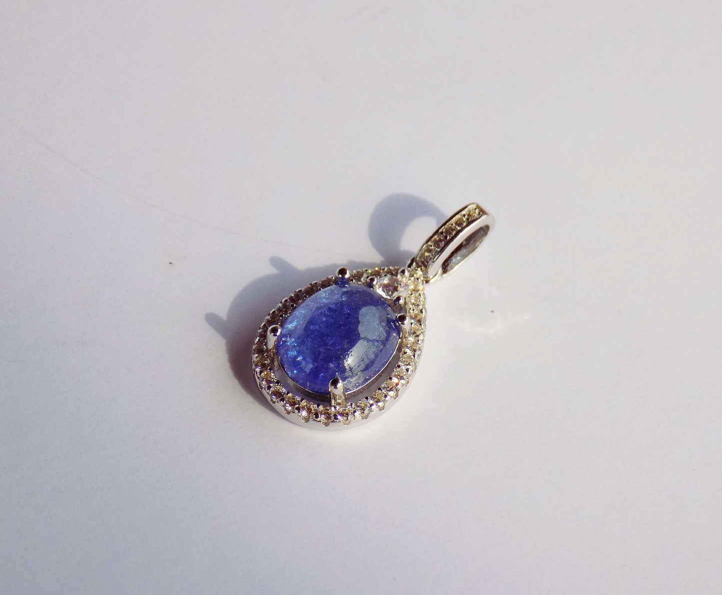 Silver Pendant with Tanzanite and Zircons