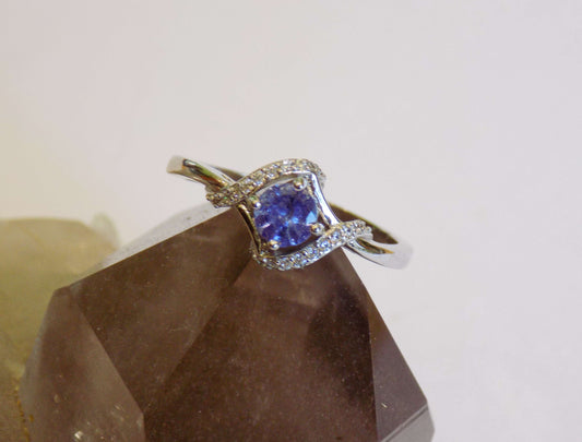 Silver Ring with Tanzanite and Zircons