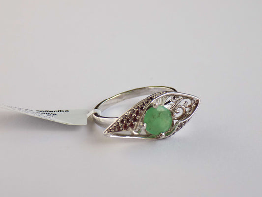 Silver Ring with Emerald and Zircons - AnArt