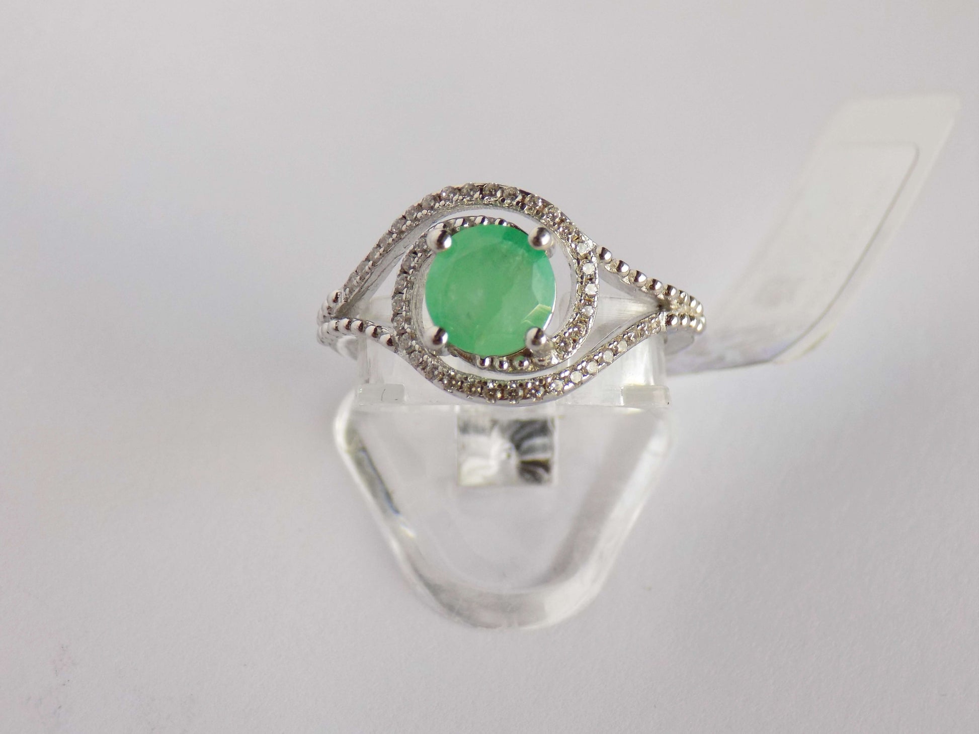 Silver Ring with Emerald and Zircons - AnArt