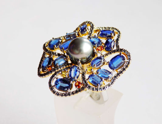 Silver Ring with Gray Sea Pearl, Kyanites and Sapphires