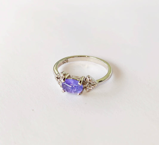 Silver Ring with Tanzanite and Zircons