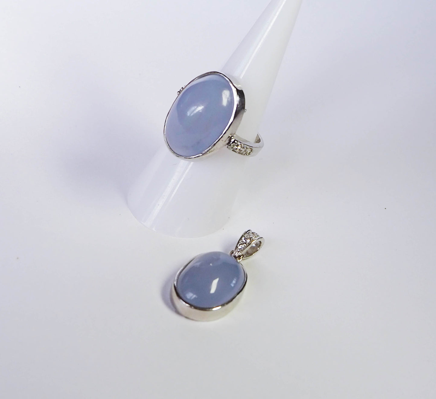 Silver Pendant with Blue Agate and Zircons