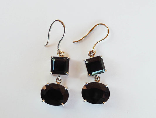 Silver Earrings with Onyxes